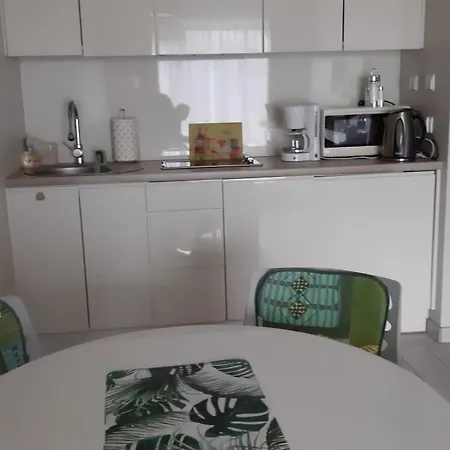 Czarna Gora Is 7 Apartment Sienna (Klodzko)